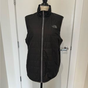 Men’s Lg The North Face puffer-like vest